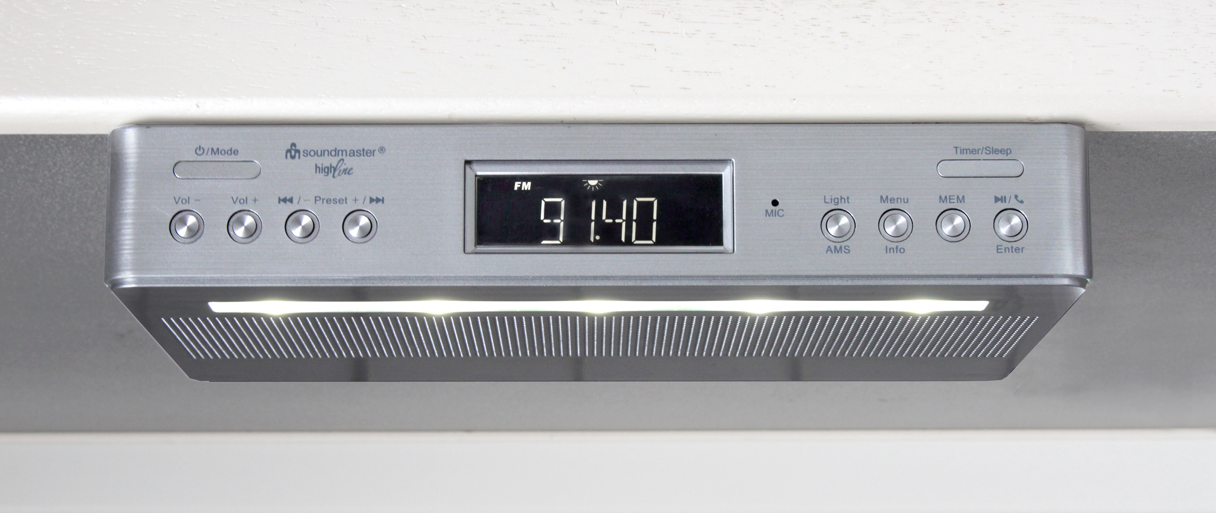Kitchen under cabinet radio with DAB+/FM, Bluetooth®, LED workplace light