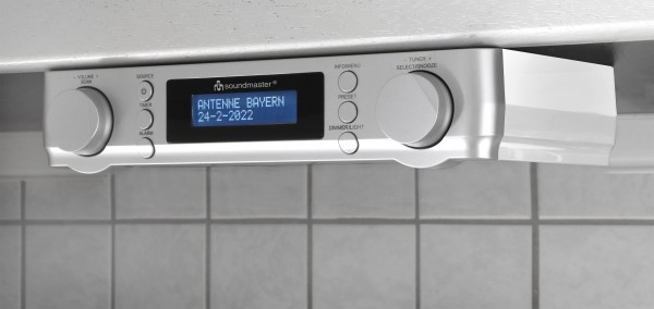 Kitchen under cabinet radio with DAB+/FM, LED workplace light